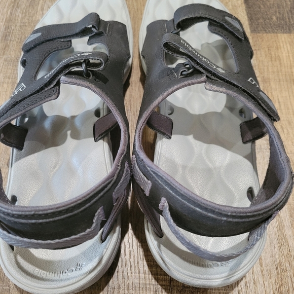 Columbia Black Sandals Men - Picture 4 of 7